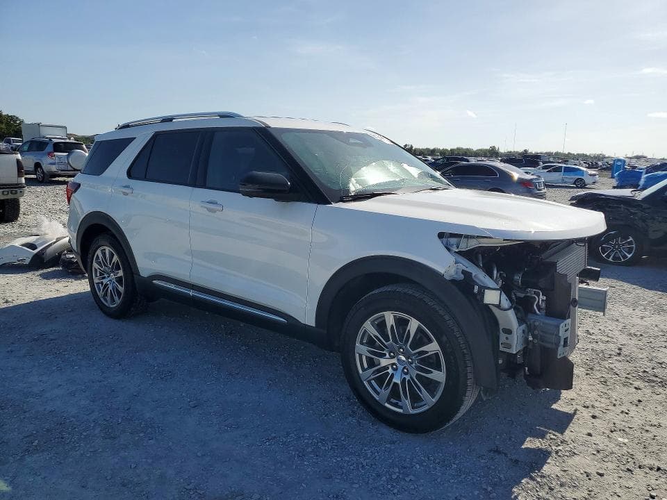 2026 FORD EXPLORER PLATINUM 4
