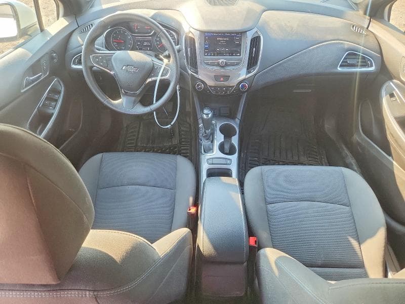 2019 CHEVROLET CRUZE LT LT 8