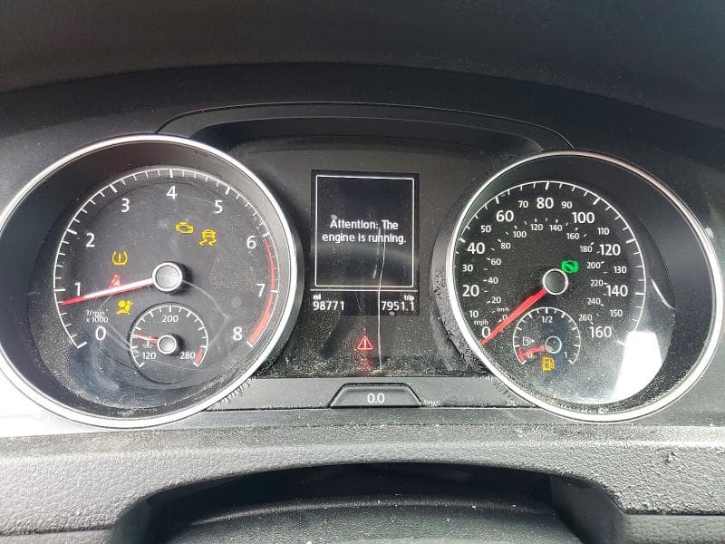 2019 VOLKSWAGEN GOLF S 9