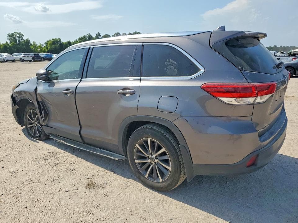2019 TOYOTA HIGHLANDER XLE XLE 2