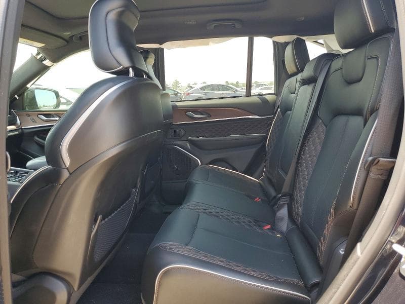 2024 JEEP GRAND CHEROKEE SUMMIT 11