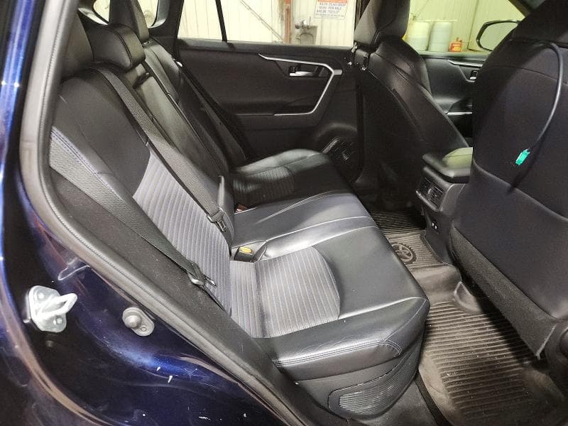 2019 TOYOTA RAV4 XSE 11