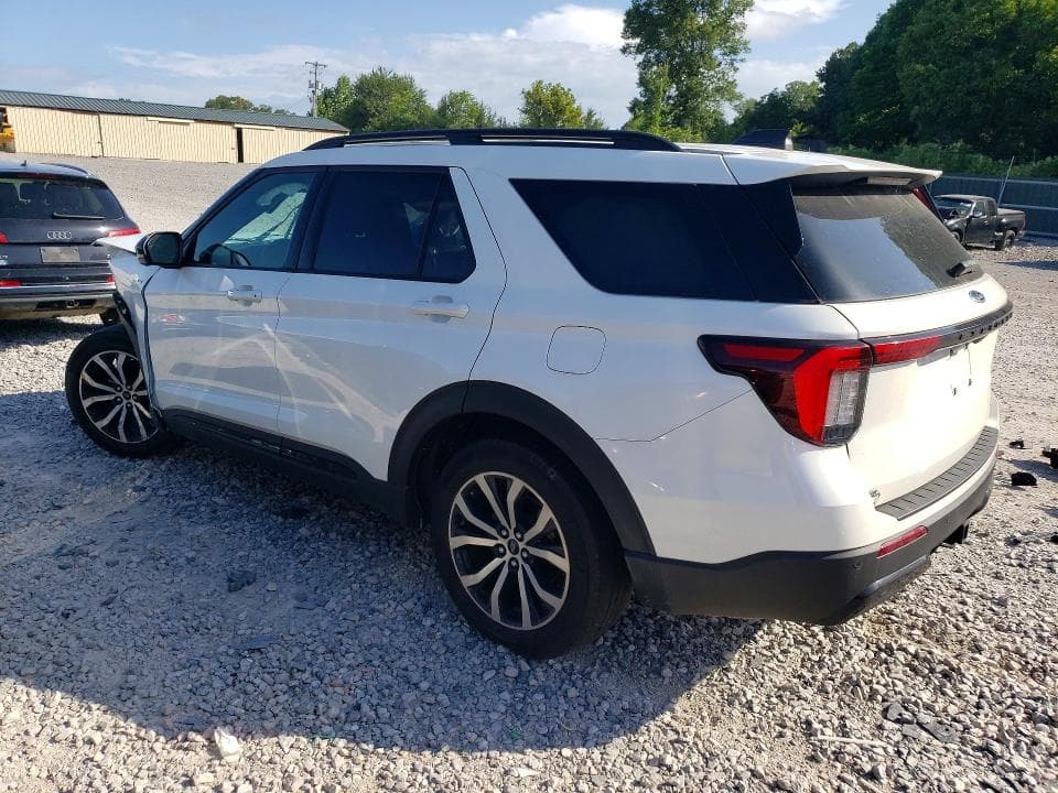 2025 FORD EXPLORER ST-LINE 2