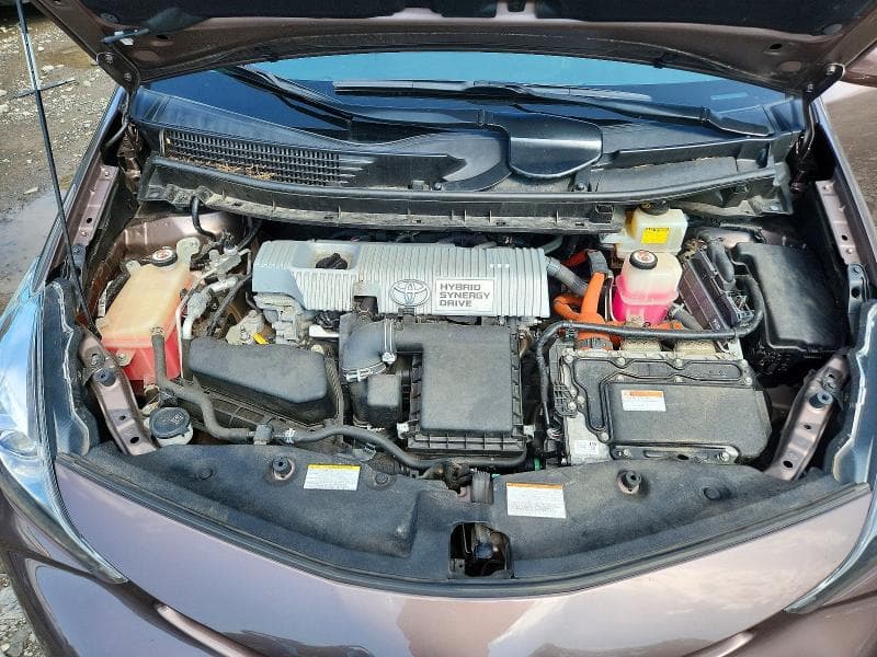 2017 TOYOTA PRIUS V FIVE 11