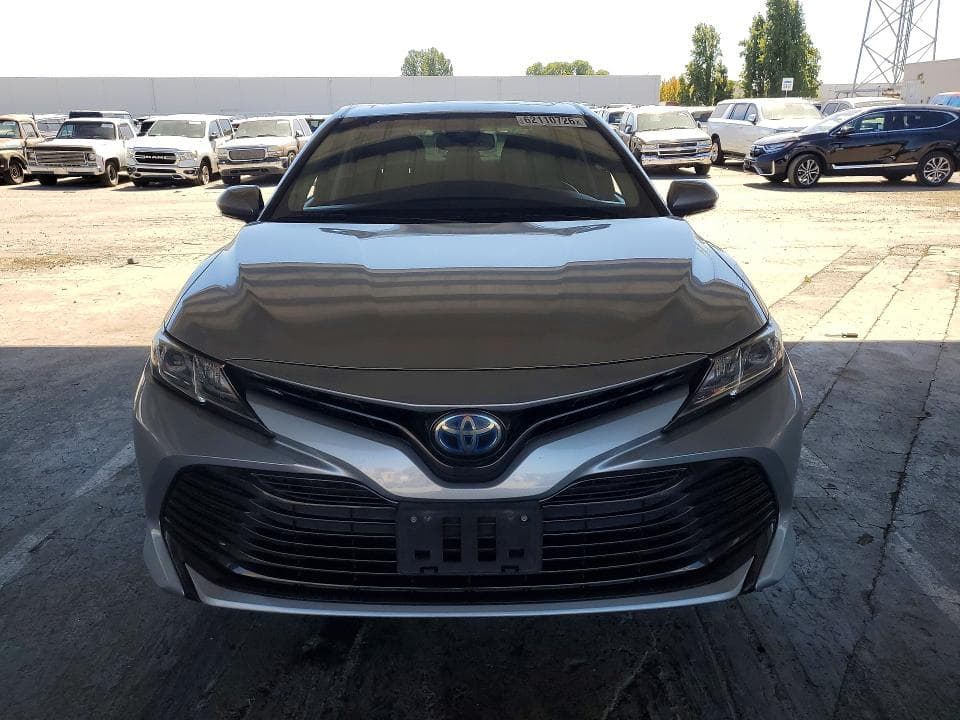 2018 TOYOTA CAMRY LE LE 5