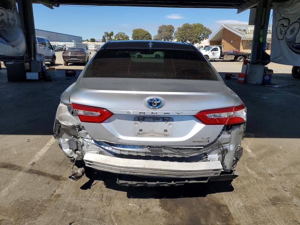 2018 TOYOTA CAMRY LE LE 6