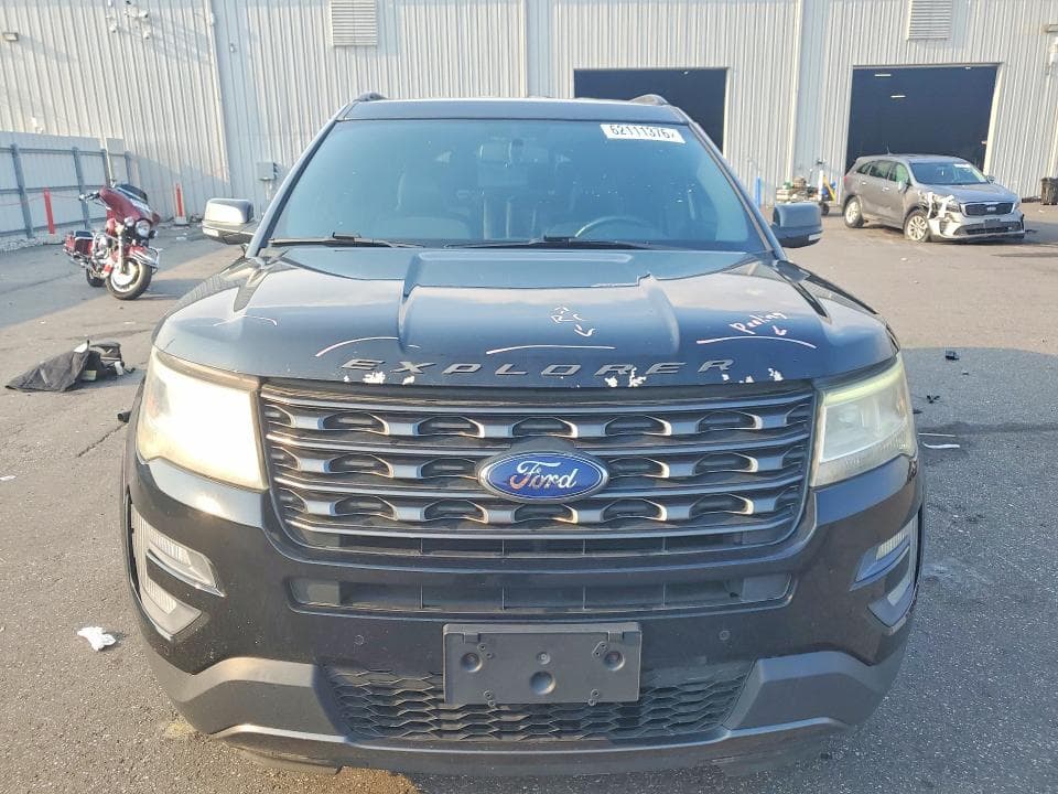 2017 FORD EXPLORER XLT 5
