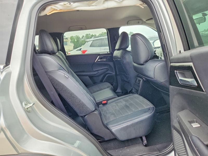 2024 MITSUBISHI OUTLANDER SE SE 12