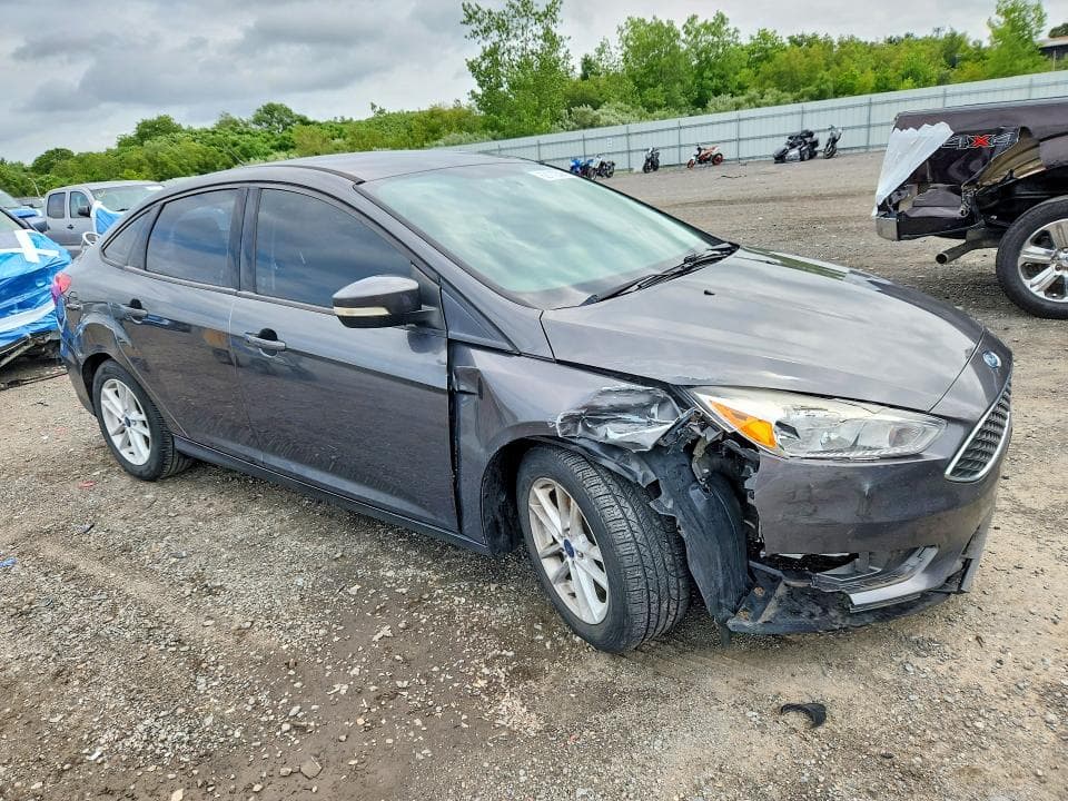 2018 FORD FOCUS SE 4