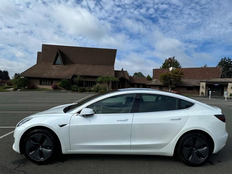 2020 TESLA MODEL 3 12