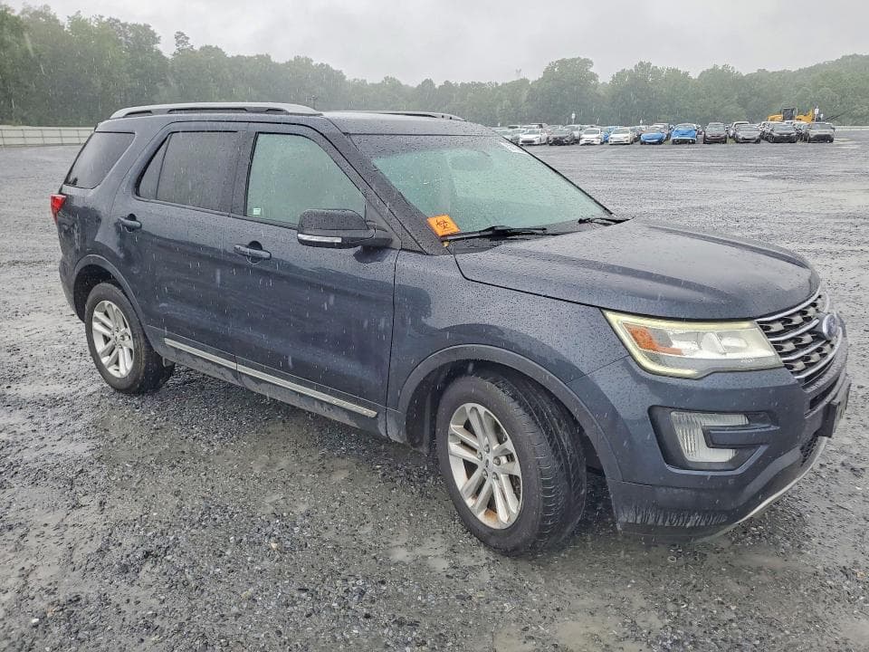 2017 FORD EXPLORER XLT XLT 4