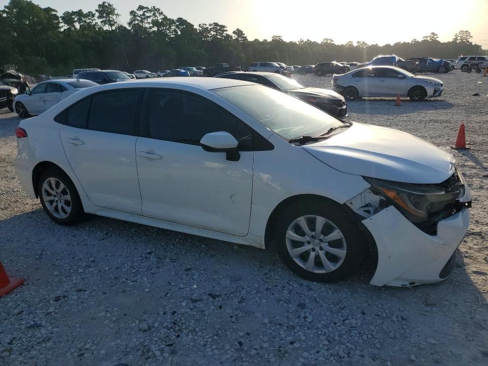 2020 TOYOTA COROLLA LE 4