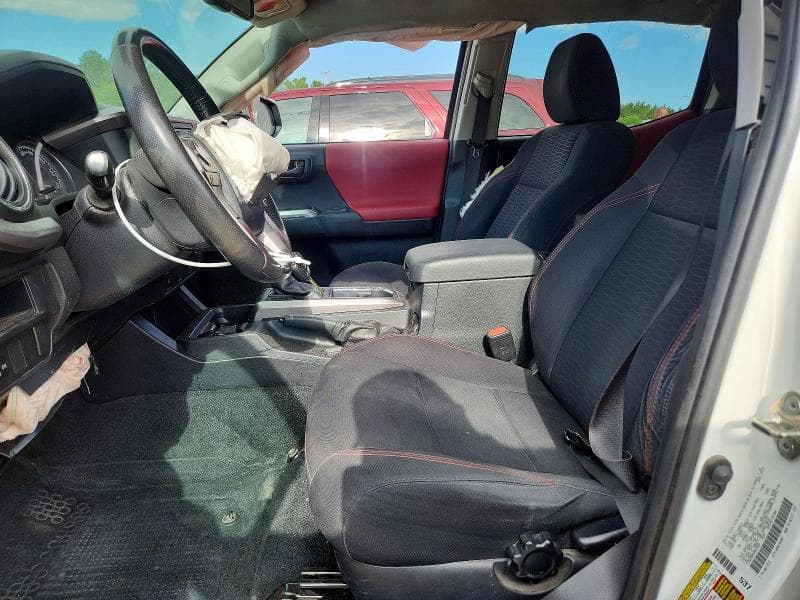 2017 TOYOTA TACOMA SR5 V6 SR5 V6 8