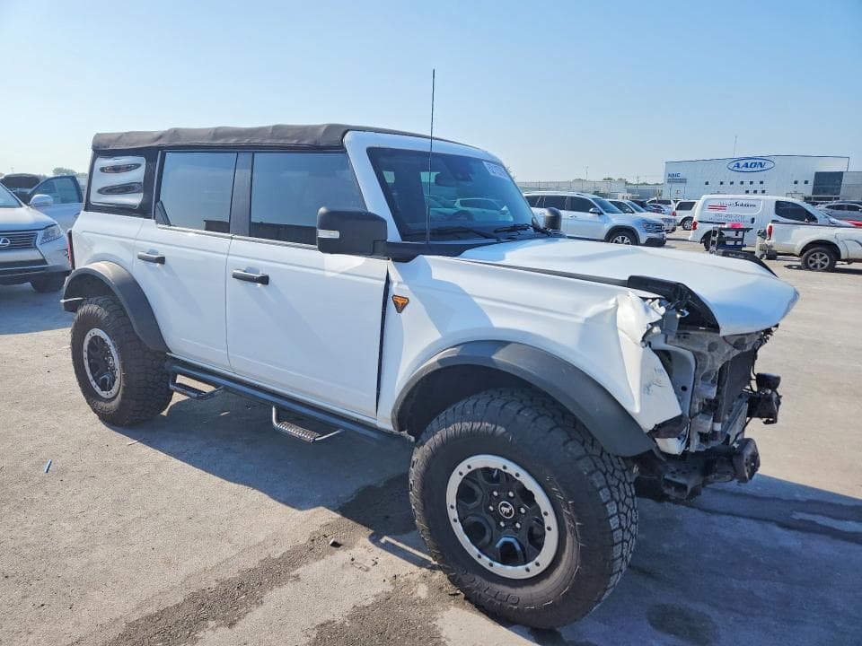 2021 FORD BRONCO BASE 4