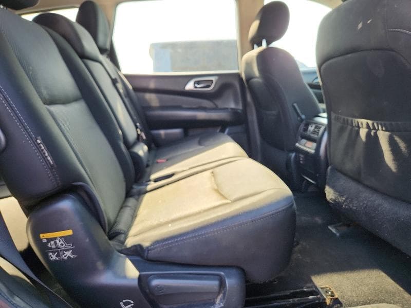 2018 NISSAN PATHFINDER S 11