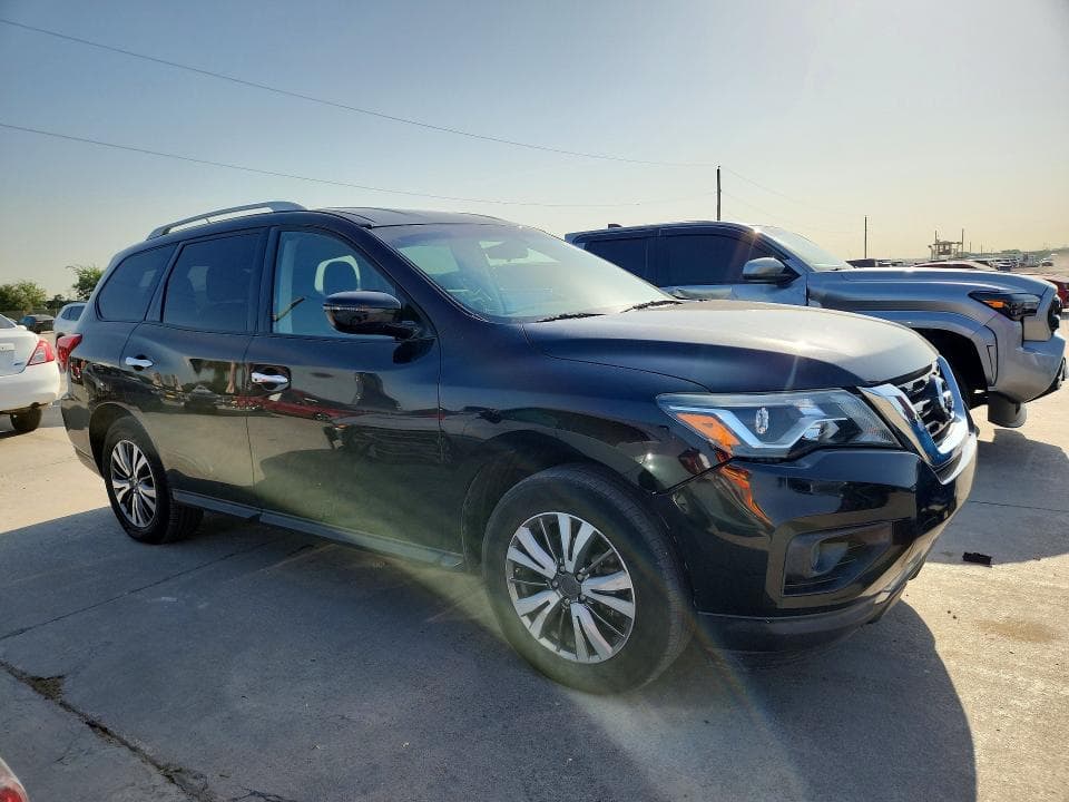 2018 NISSAN PATHFINDER S 4