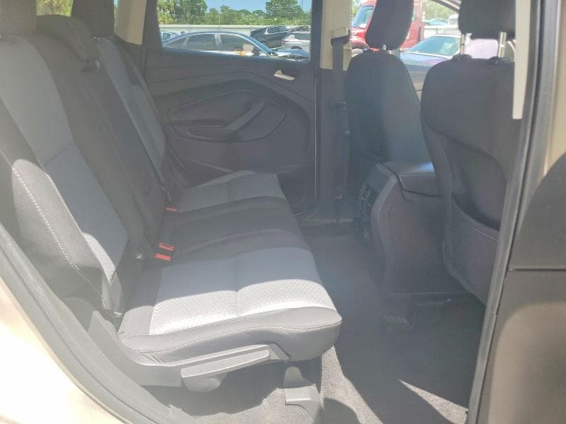 2018 FORD ESCAPE SE SE 11
