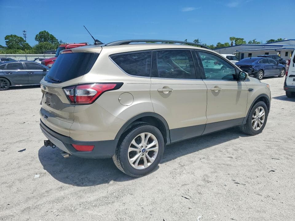 2018 FORD ESCAPE SE SE 3
