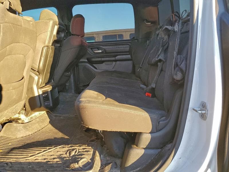 2025 RAM 1500 TRADESMAN TRADESMAN 10
