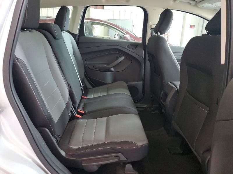 2018 FORD ESCAPE S 11