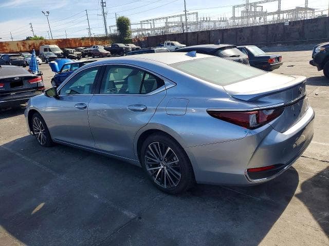 2023 LEXUS ES 300H BASE 2