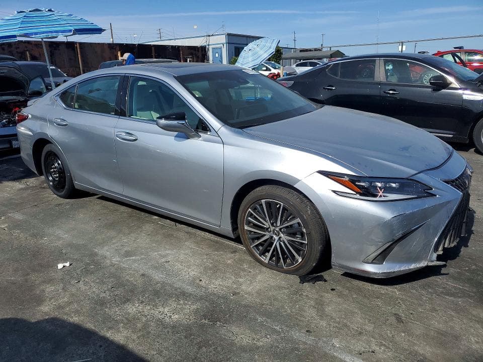 2023 LEXUS ES 300H BASE 4