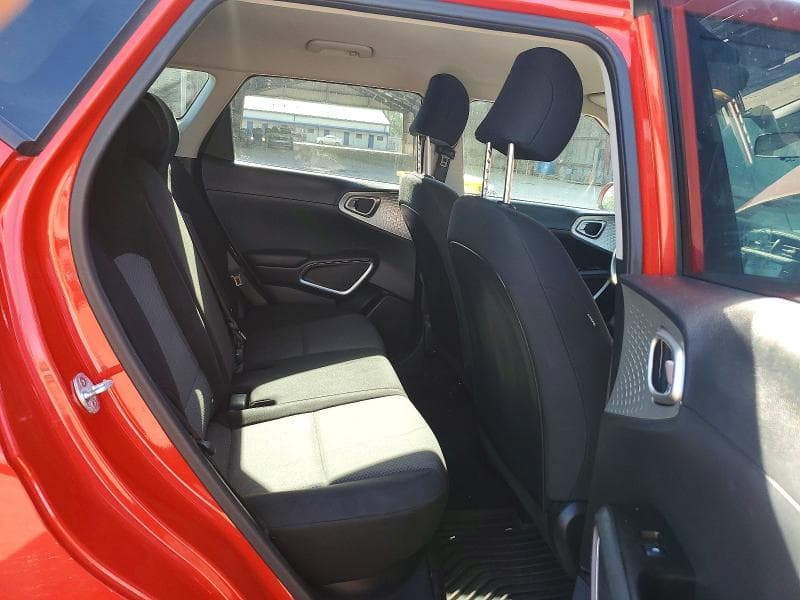 2020 KIA SOUL LX 10