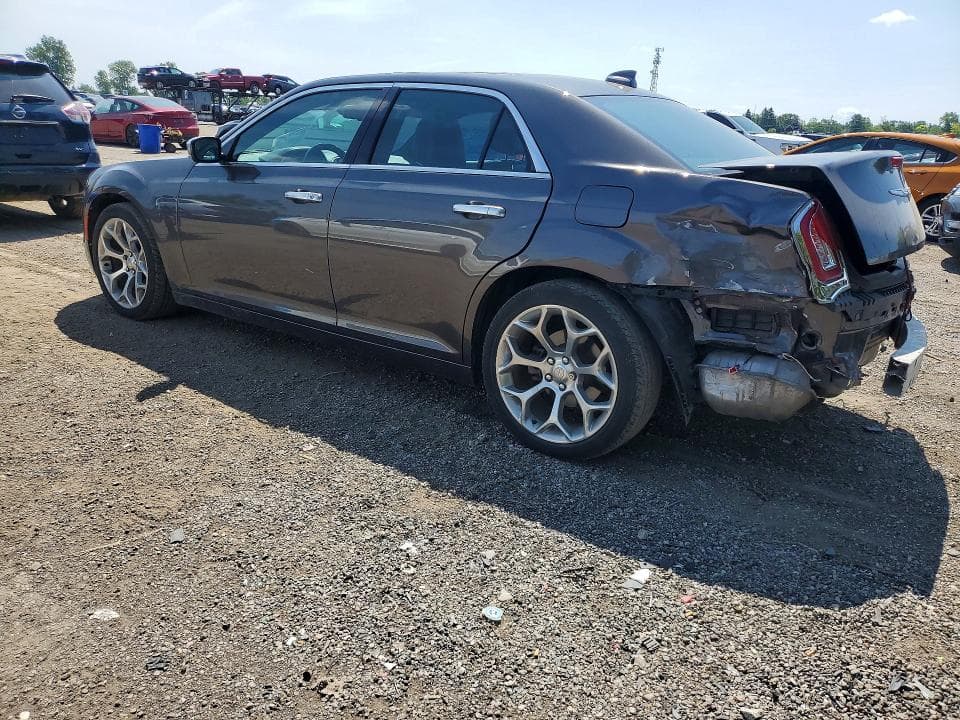 2018 CHRYSLER 300C 2