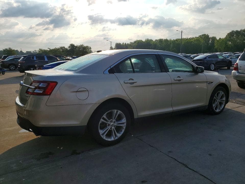2017 FORD TAURUS SE SE 3