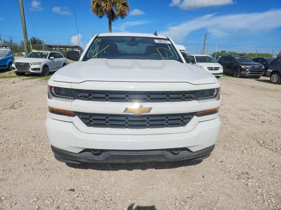 2018 CHEVROLET SILVERADO C1500 CUSTOM 5