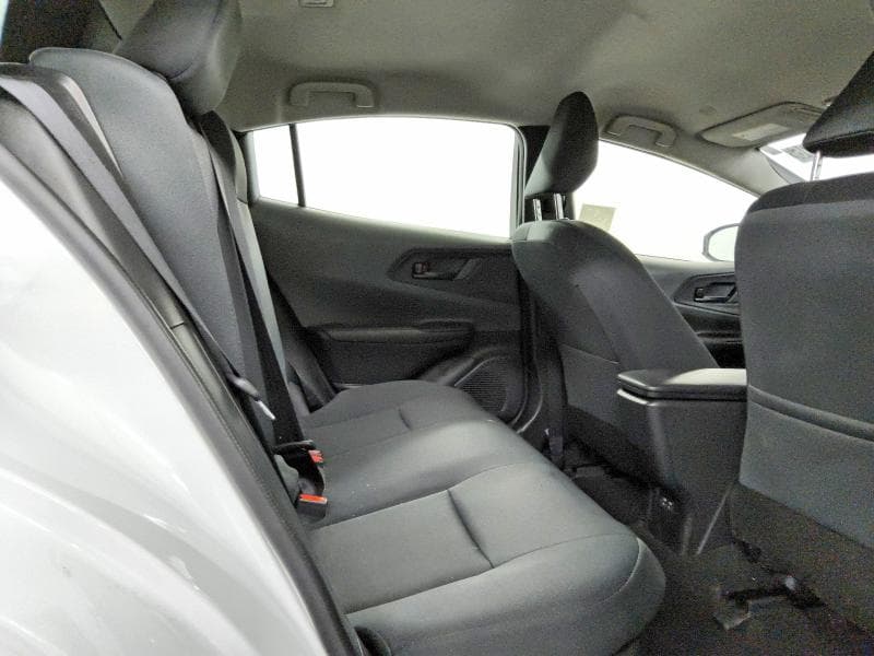 2025 TOYOTA PRIUS LE 10