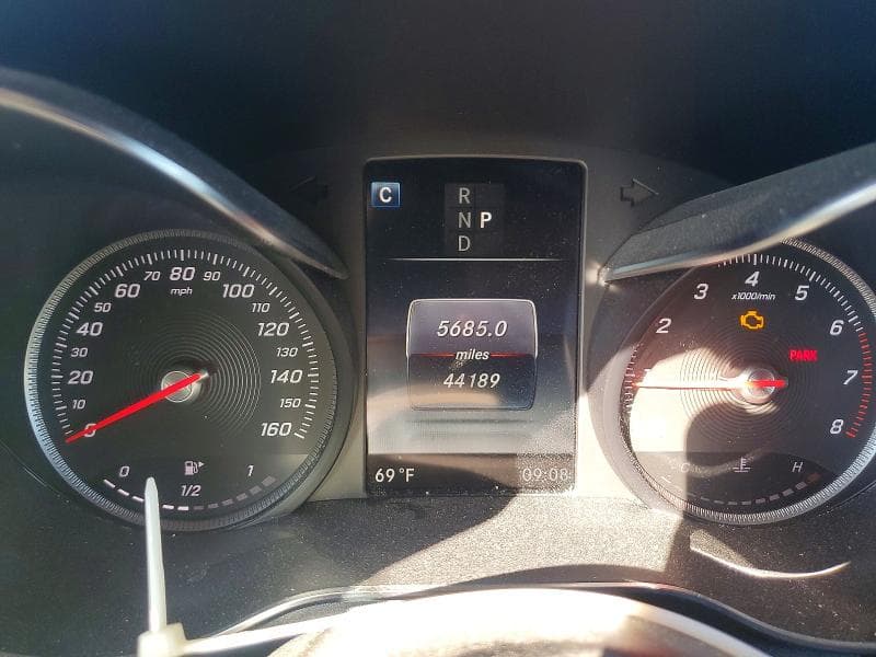 2018 MERCEDES-BENZ GLC 300 4MATIC 9