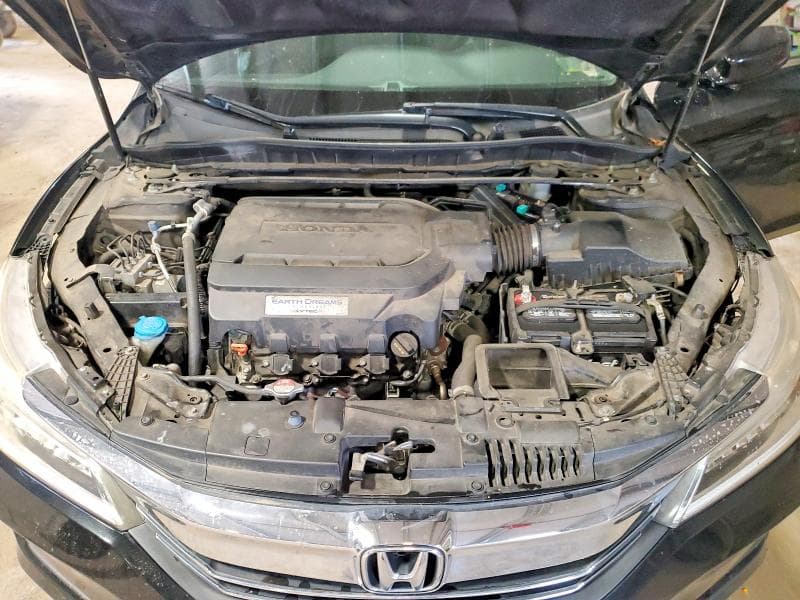 2017 HONDA ACCORD TOURING 11
