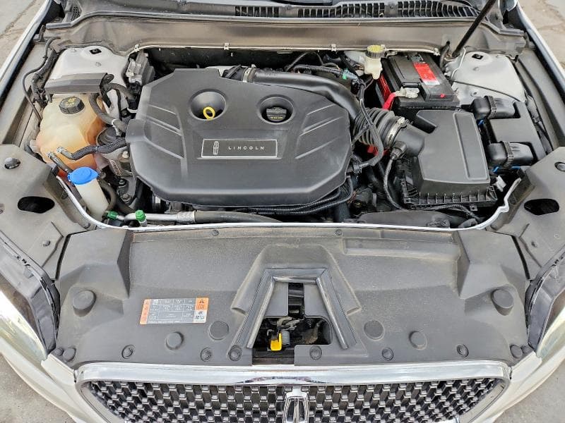 2018 LINCOLN MKZ PREMIERE 11