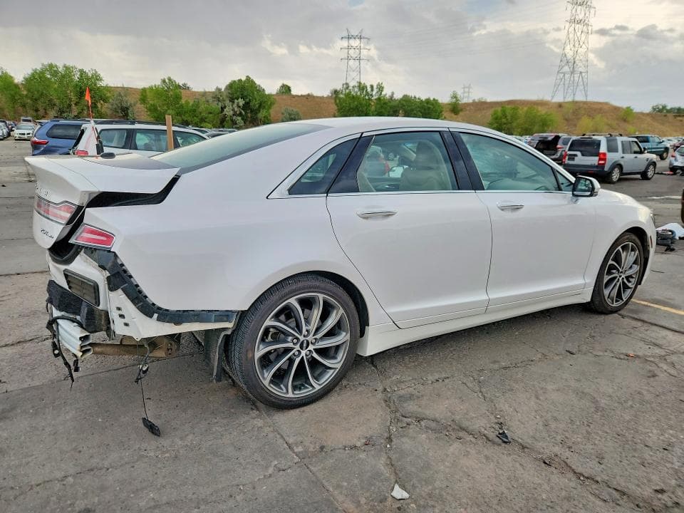 2018 LINCOLN MKZ PREMIERE 3