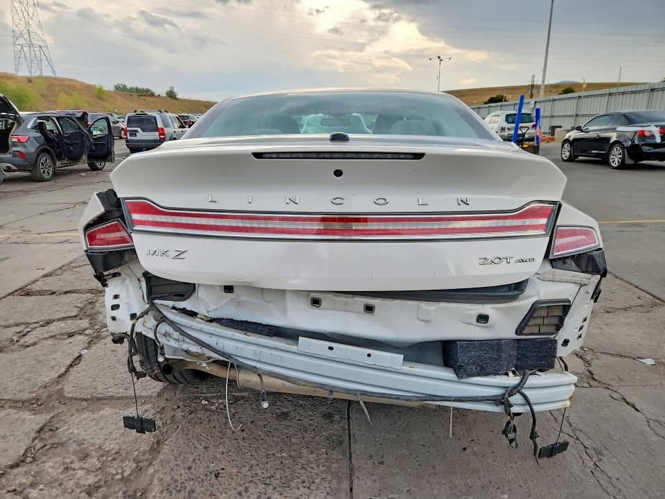 2018 LINCOLN MKZ PREMIERE 6