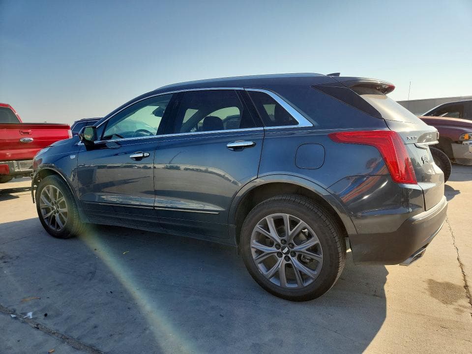 2019 CADILLAC XT5 LUXURY 2