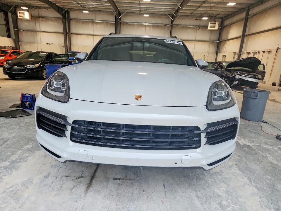 2021 PORSCHE CAYENNE S 5