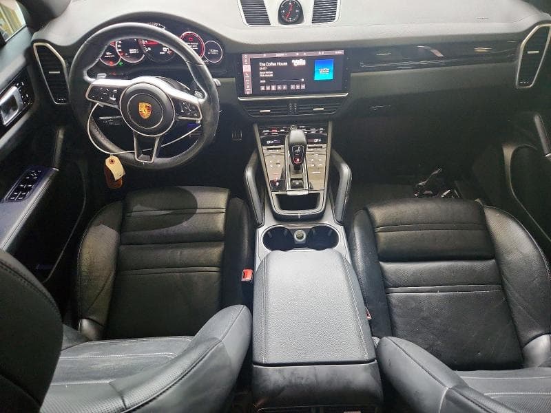 2021 PORSCHE CAYENNE S 8