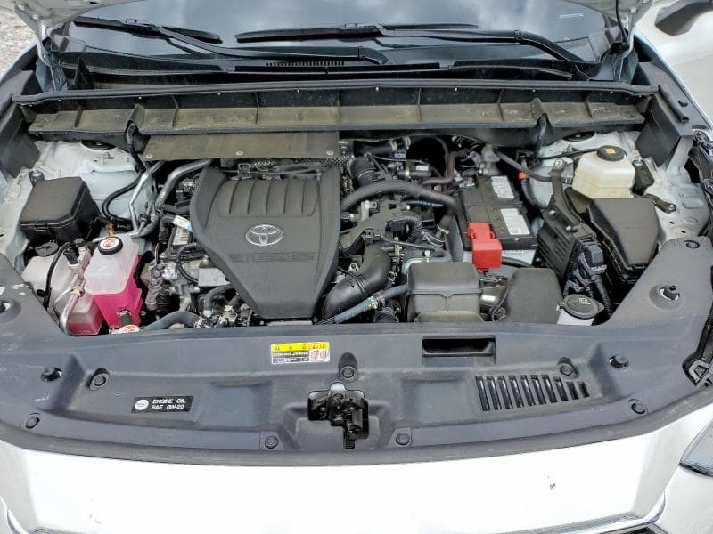 2025 TOYOTA HIGHLANDER LIMITED 12