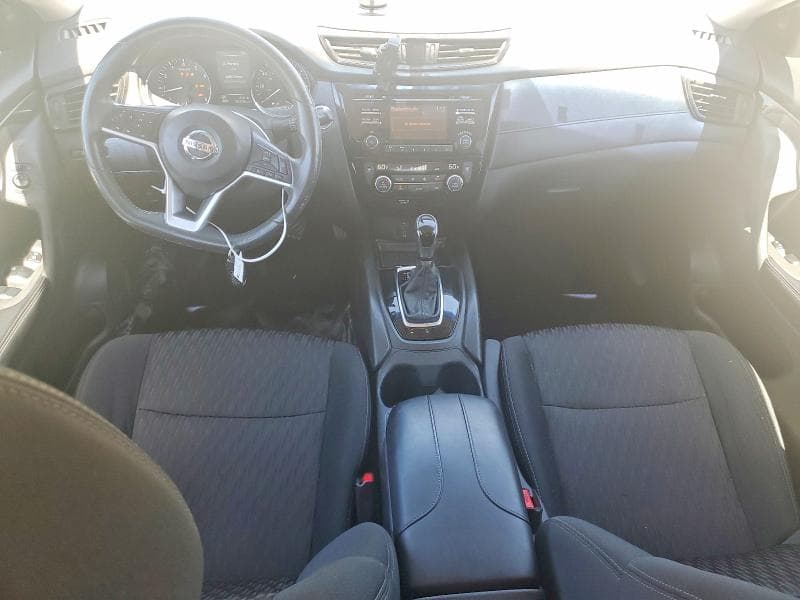 2017 NISSAN ROGUE SV 8