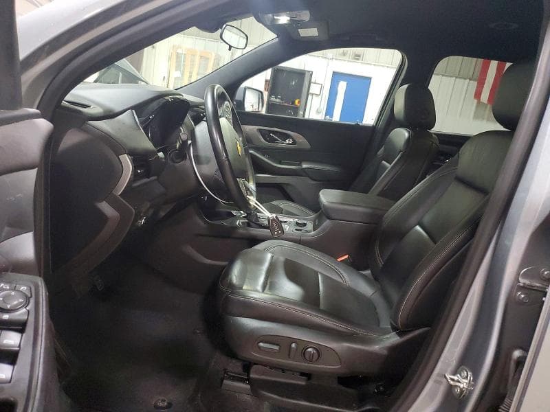 2023 CHEVROLET TRAVERSE LT 7