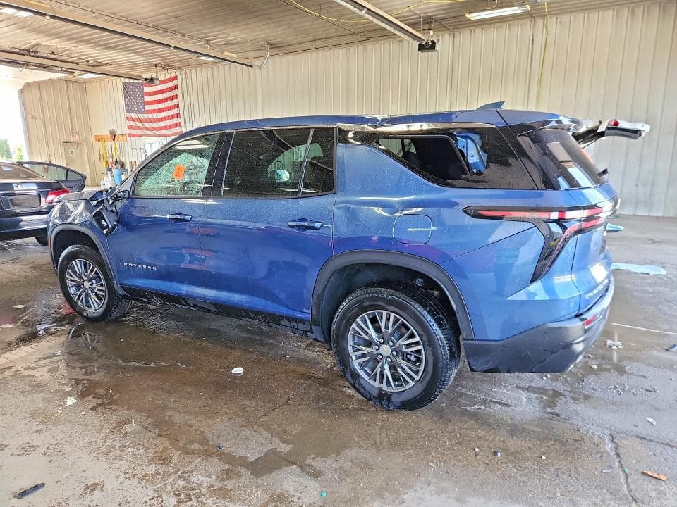 2024 CHEVROLET TRAVERSE LS 2
