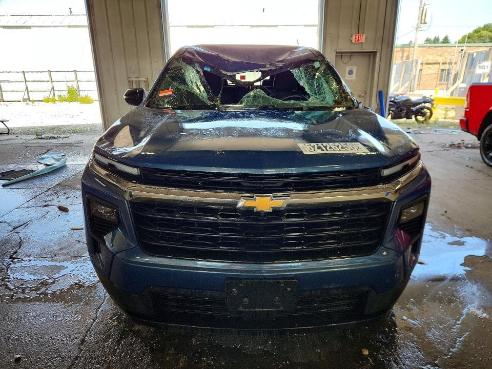 2024 CHEVROLET TRAVERSE LS 5