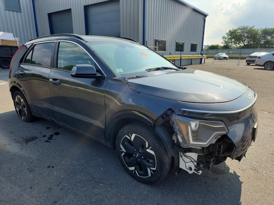 2023 KIA NIRO WIND 4
