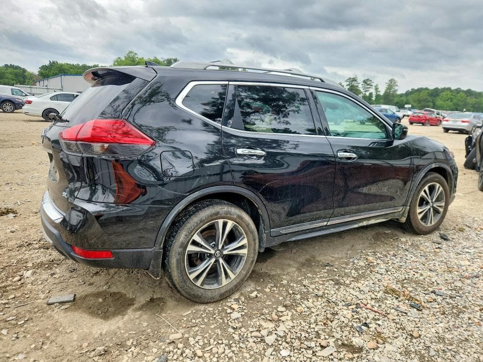 2017 NISSAN ROGUE SL 3