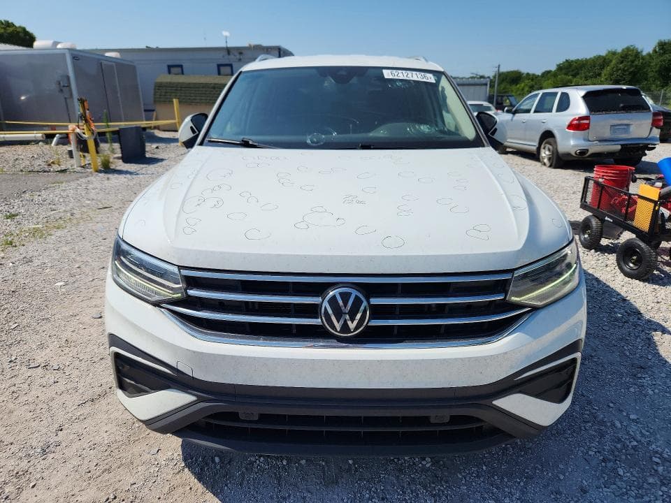 2024 VOLKSWAGEN TIGUAN SE 5