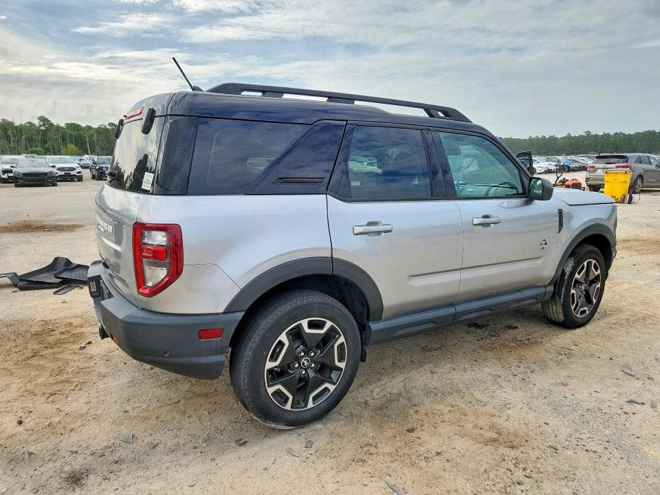 2022 FORD BRONCO SPORT OUTER BANKS 3