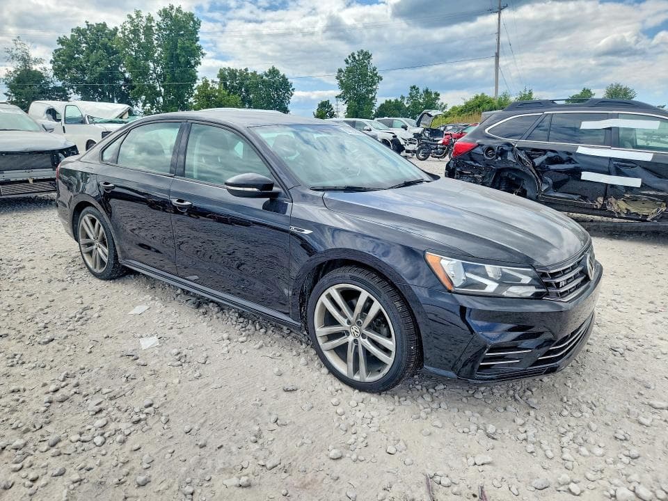 2018 VOLKSWAGEN PASSAT S 4