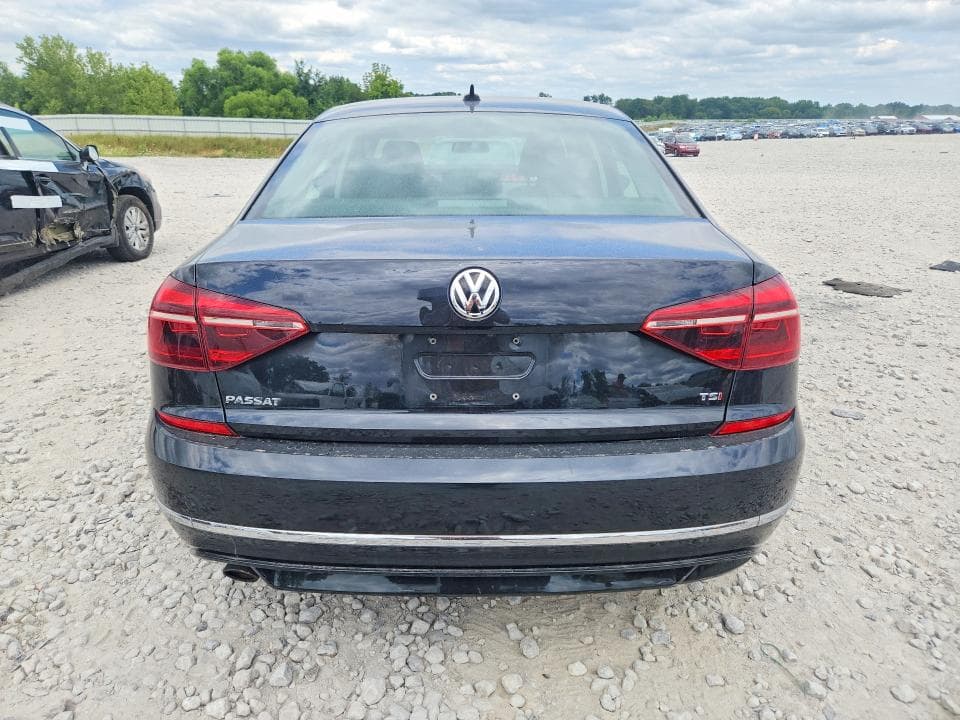 2018 VOLKSWAGEN PASSAT S 6